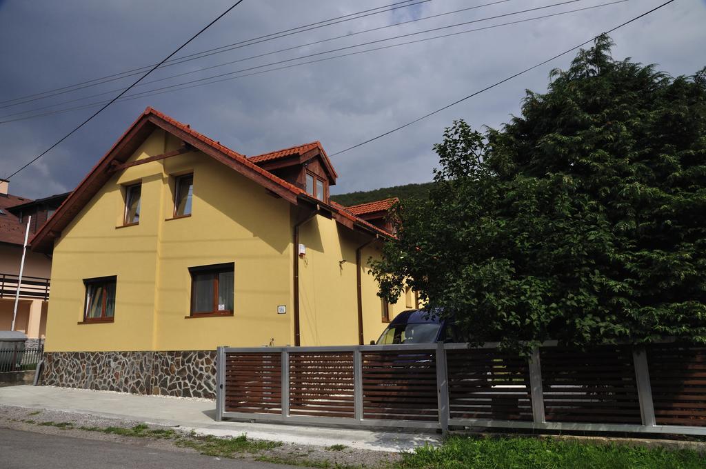 Ubytovanie Ahoj V Prirode Myto pod Dumbierom Exterior photo